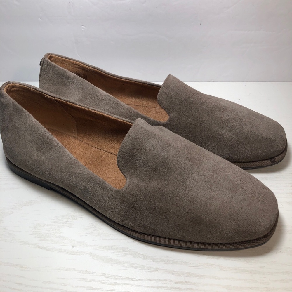Vionic Women Willa 2.0 Slip On Flats – Comfortable Loafers Suede Shoes size 8.5